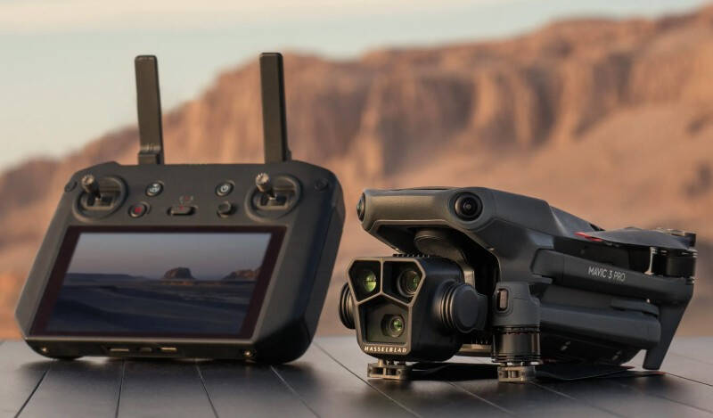 DJI представила дрон Mavic 3 Pro с тремя камерами по цене от $2199