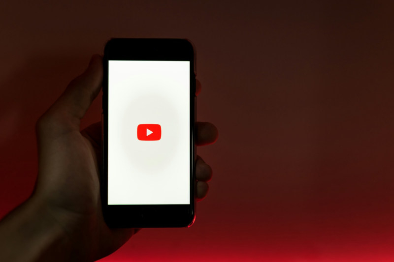 Популярность YouTube в России продолжает расти после замедления работы